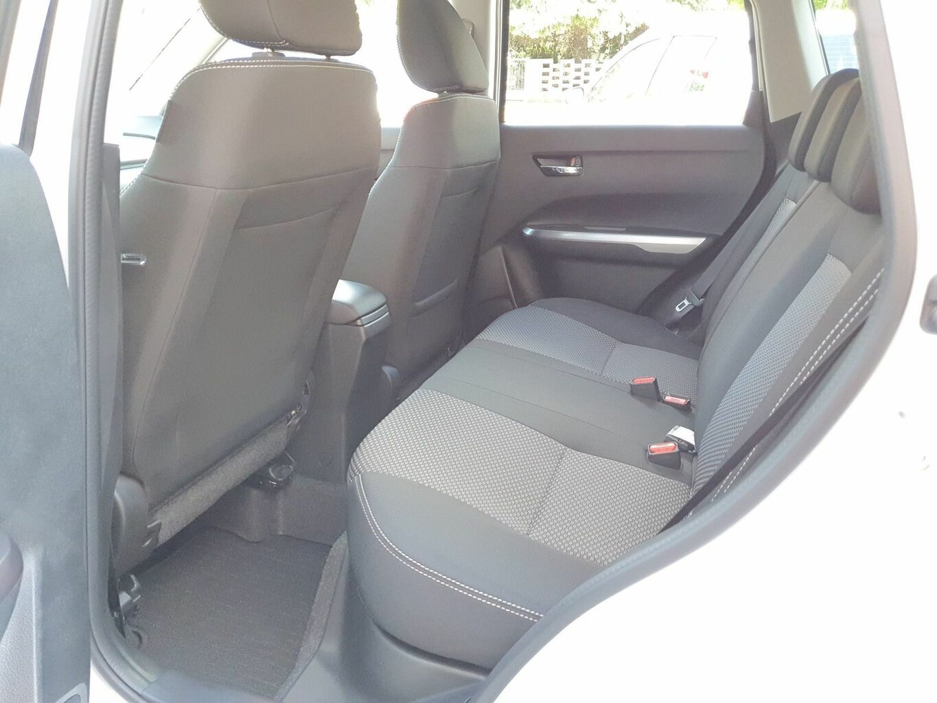 Fahrzeugabbildung Suzuki Vitara 1.4 Comfort *Automatik* *AHZV*
