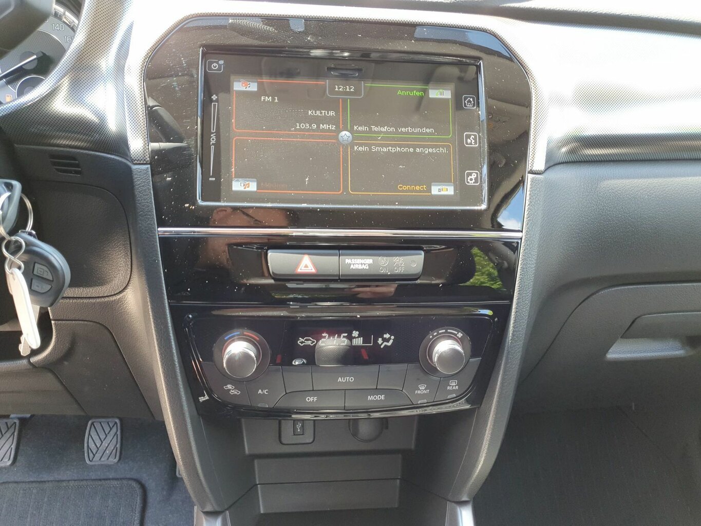 Fahrzeugabbildung Suzuki Vitara 1.4 Comfort *Automatik* *AHZV*