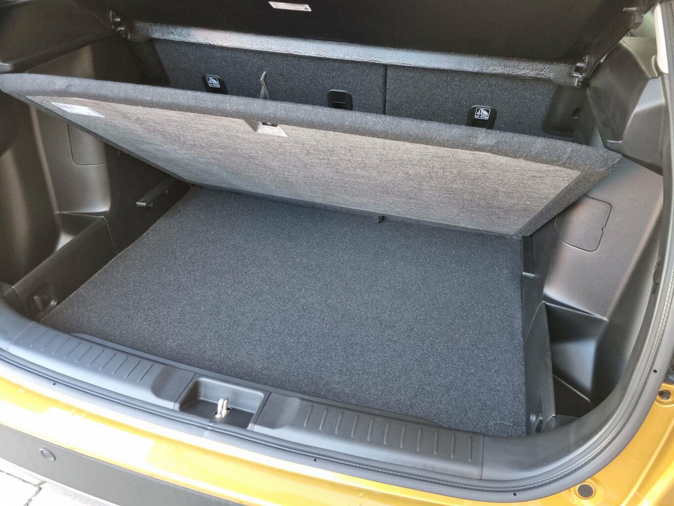 Fahrzeugabbildung Suzuki Vitara 1.4 Comfort+ 4x4 Hybrid