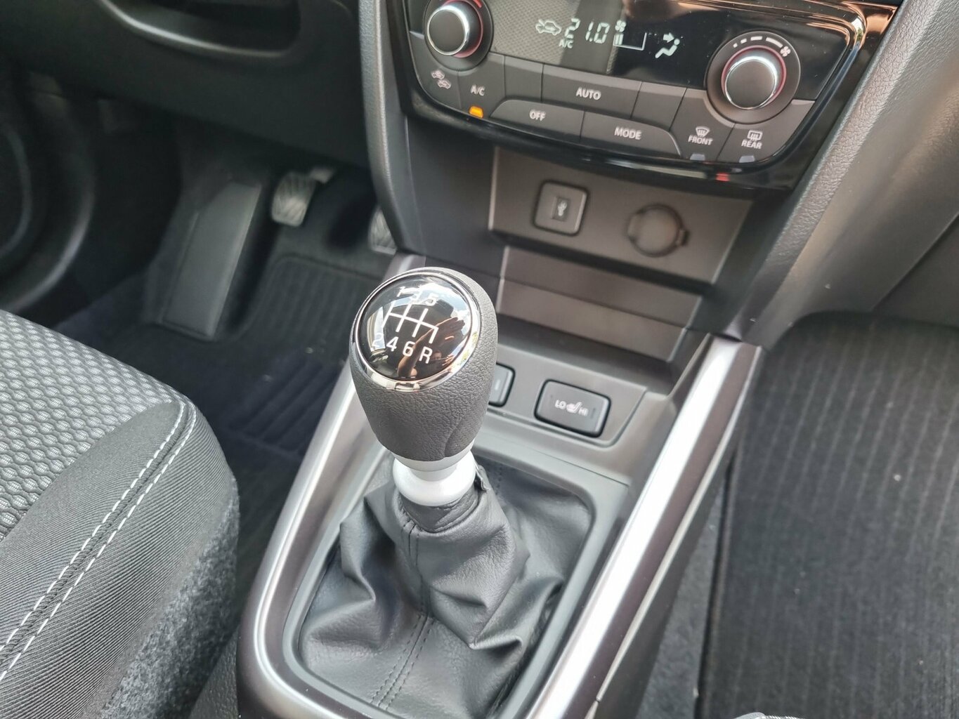 Fahrzeugabbildung Suzuki Vitara 1.4 Comfort *8 Jahre Garantie*...