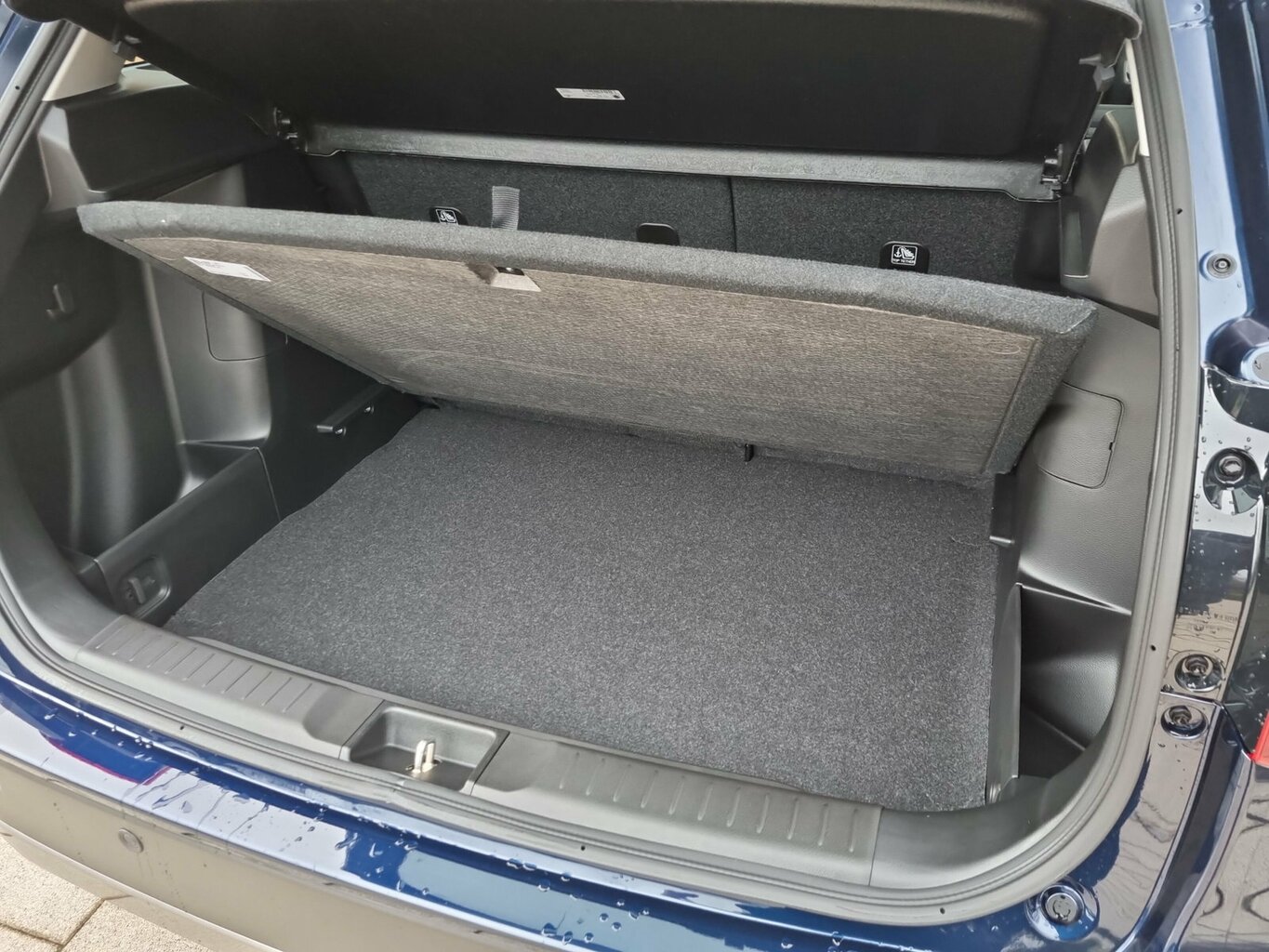 Fahrzeugabbildung Suzuki Vitara 1.4 Comfort+ 4x4 Hybrid