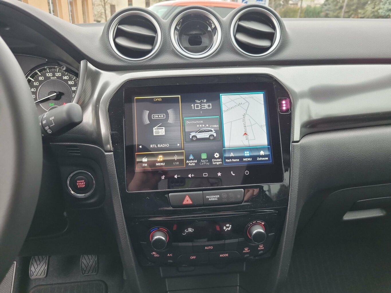 Fahrzeugabbildung Suzuki Vitara 1.4 Comfort+ 4x4 Hybrid