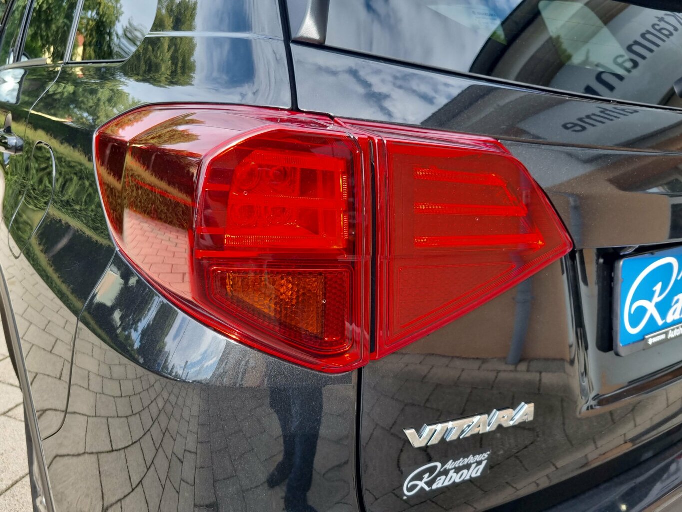 Fahrzeugabbildung Suzuki Vitara 1.4 Comfort Hybrid *LED* *Navi*