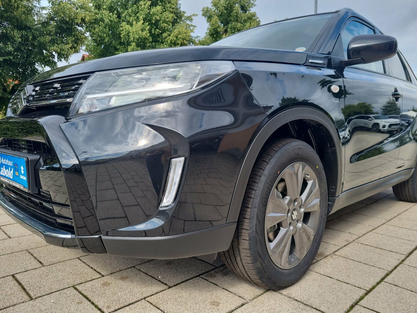 Fahrzeugabbildung Suzuki Vitara 1.4 Comfort Hybrid *LED* *Navi*