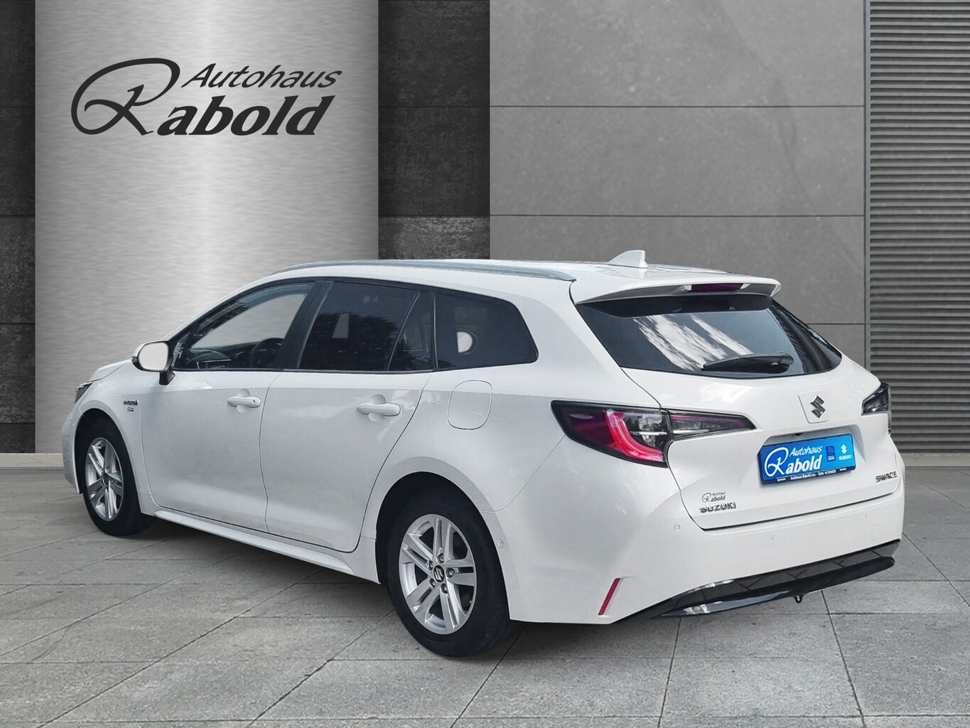 Fahrzeugabbildung Suzuki Swace Automatik Comfort+ Garantie bis 2029!...