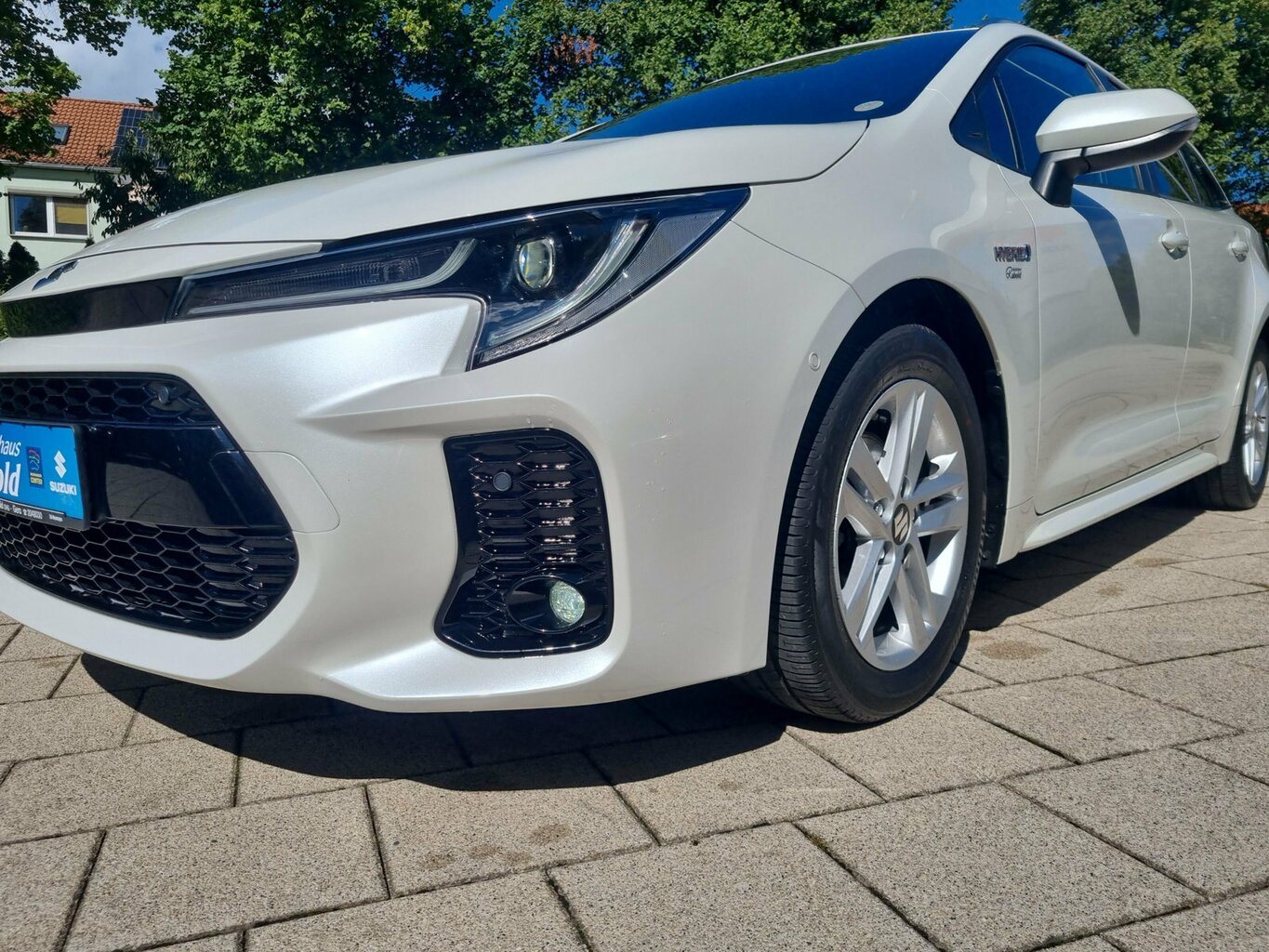 Fahrzeugabbildung Suzuki Swace Automatik Comfort+ Garantie bis 2029!...