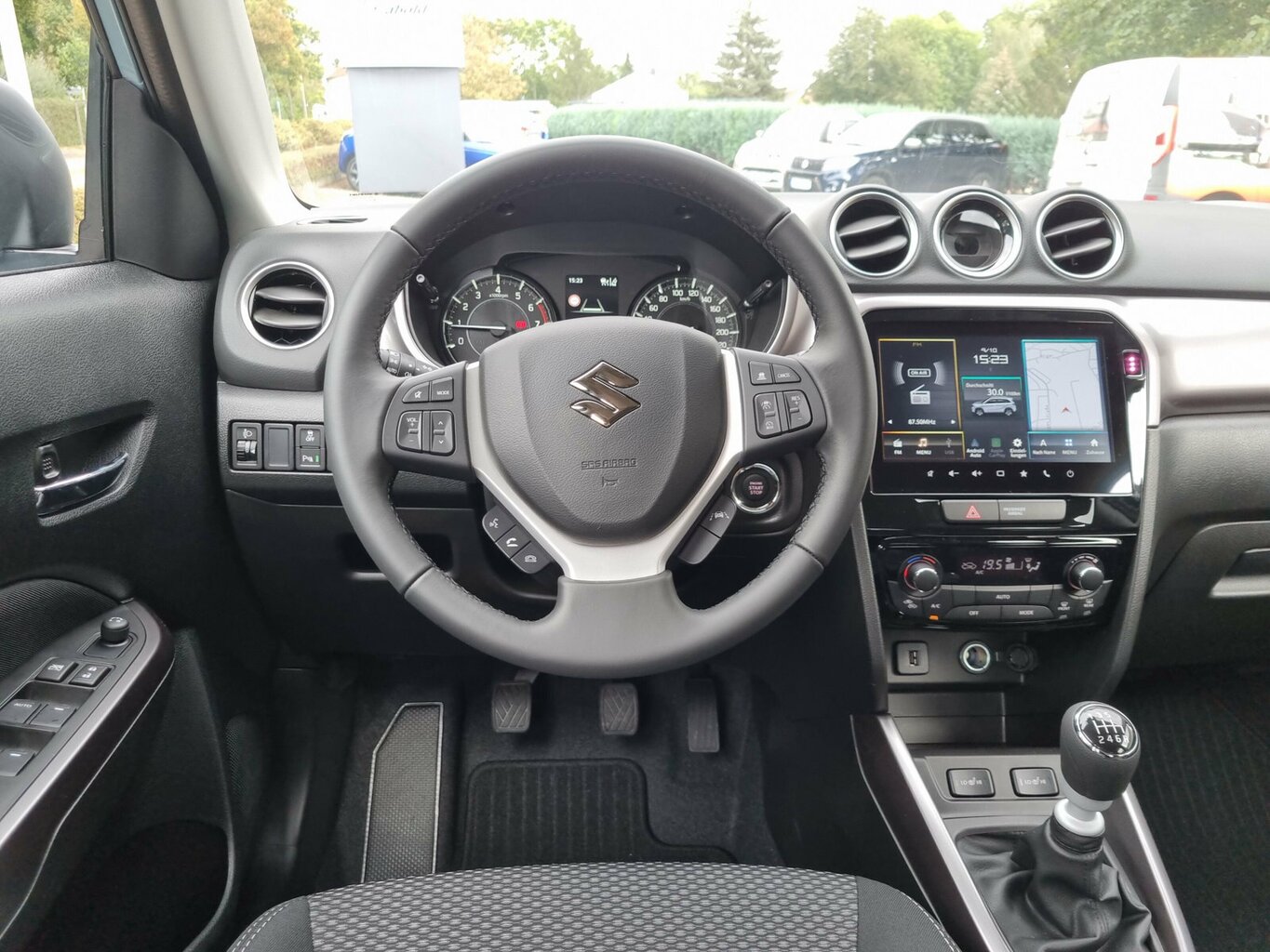 Fahrzeugabbildung Suzuki Vitara 1.4 Comfort Hybrid *LED* *Navi*