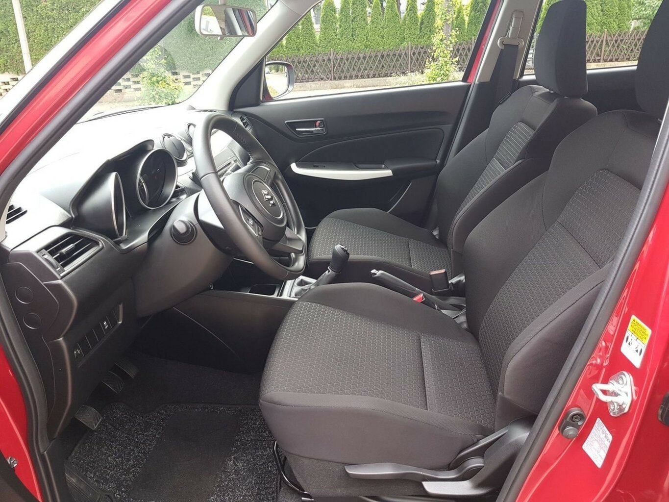 Fahrzeugabbildung Suzuki Swift Club *Scheckheft* *TOP*