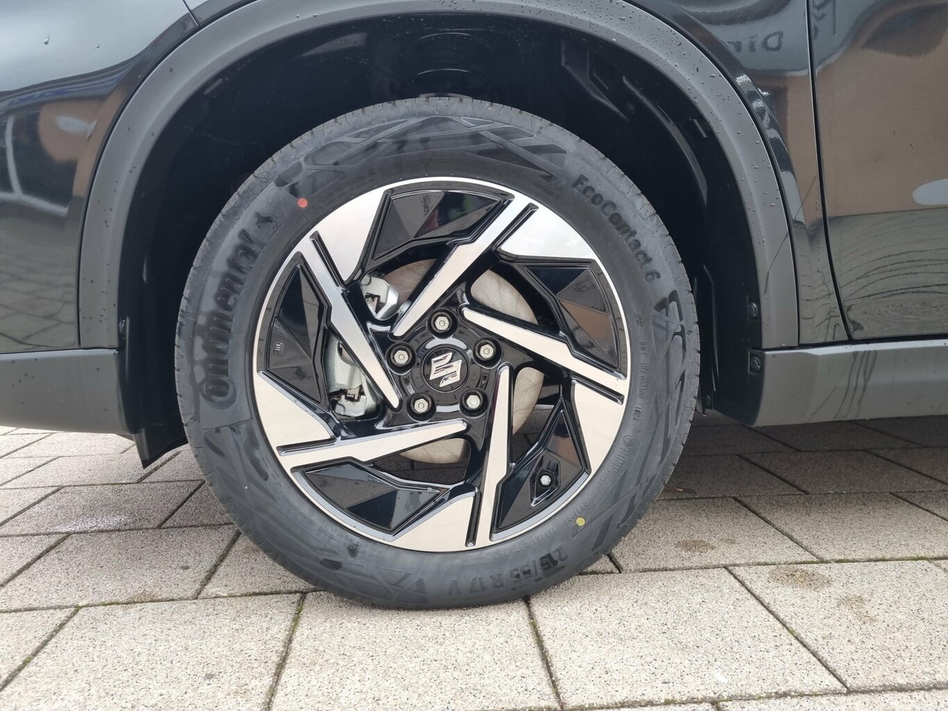Fahrzeugabbildung Suzuki Vitara 1.4 Comfort+ 4x4 Hybrid