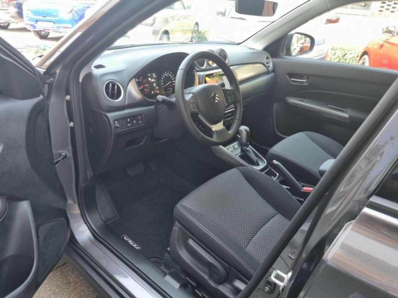 Fahrzeugabbildung Suzuki Vitara 1.4 Comfort+ PLUS Automatik...