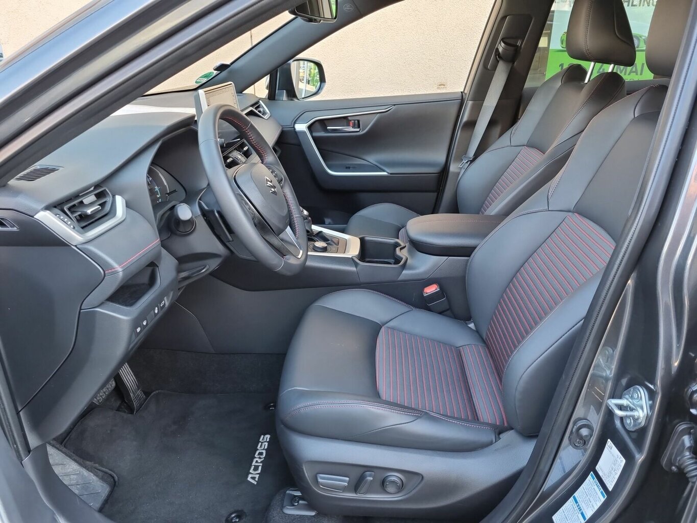 Fahrzeugabbildung Toyota RAV 4 SUZUKI ACROSS 2.5 Plug-In Hybrid