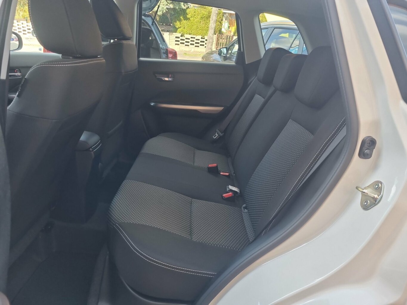 Fahrzeugabbildung Suzuki Vitara 1.4 Comfort Hybrid *Automatik* 2WD...
