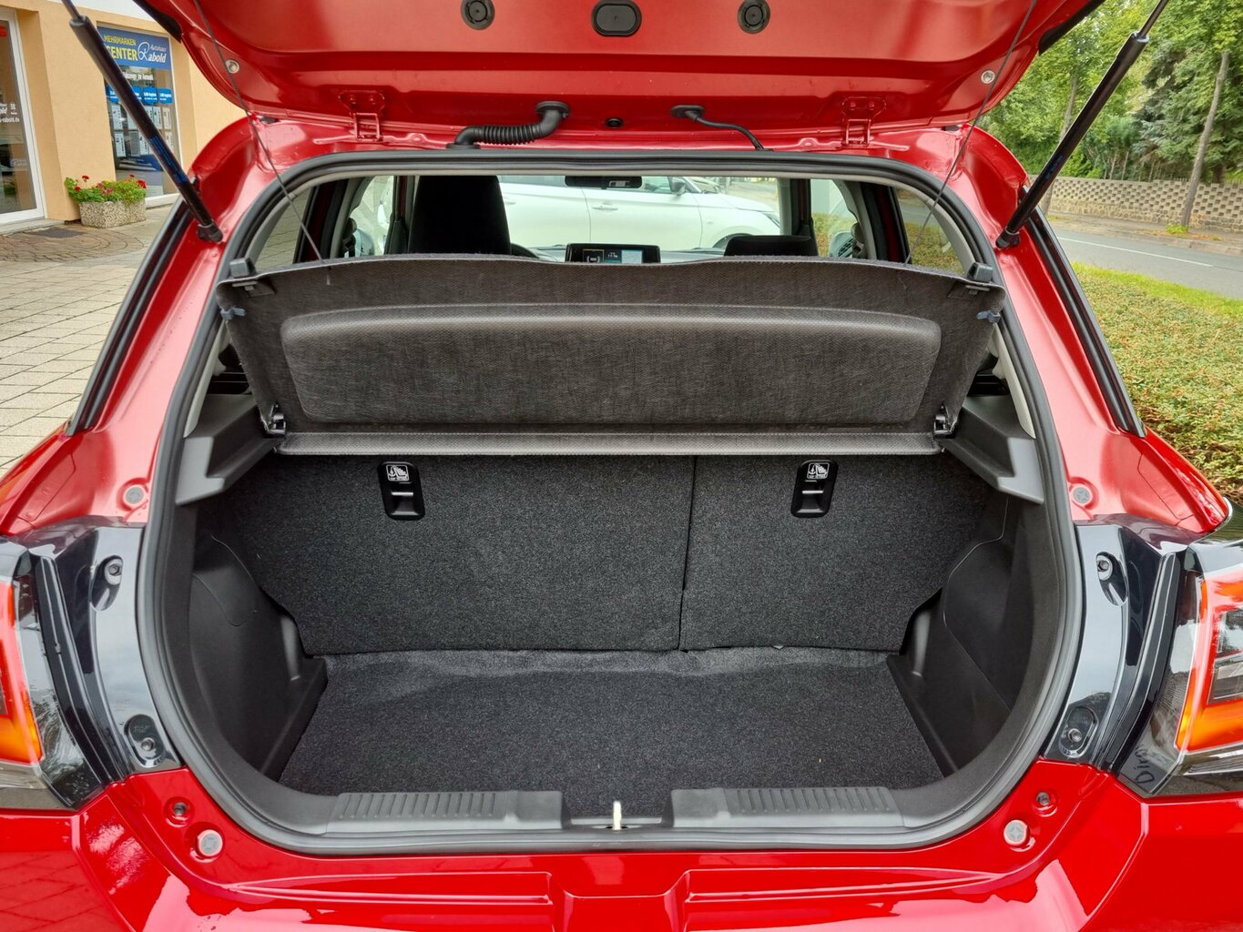 Fahrzeugabbildung Suzuki Swift Comfort *Navi* *Sitzheizung* *Alufelgen*...