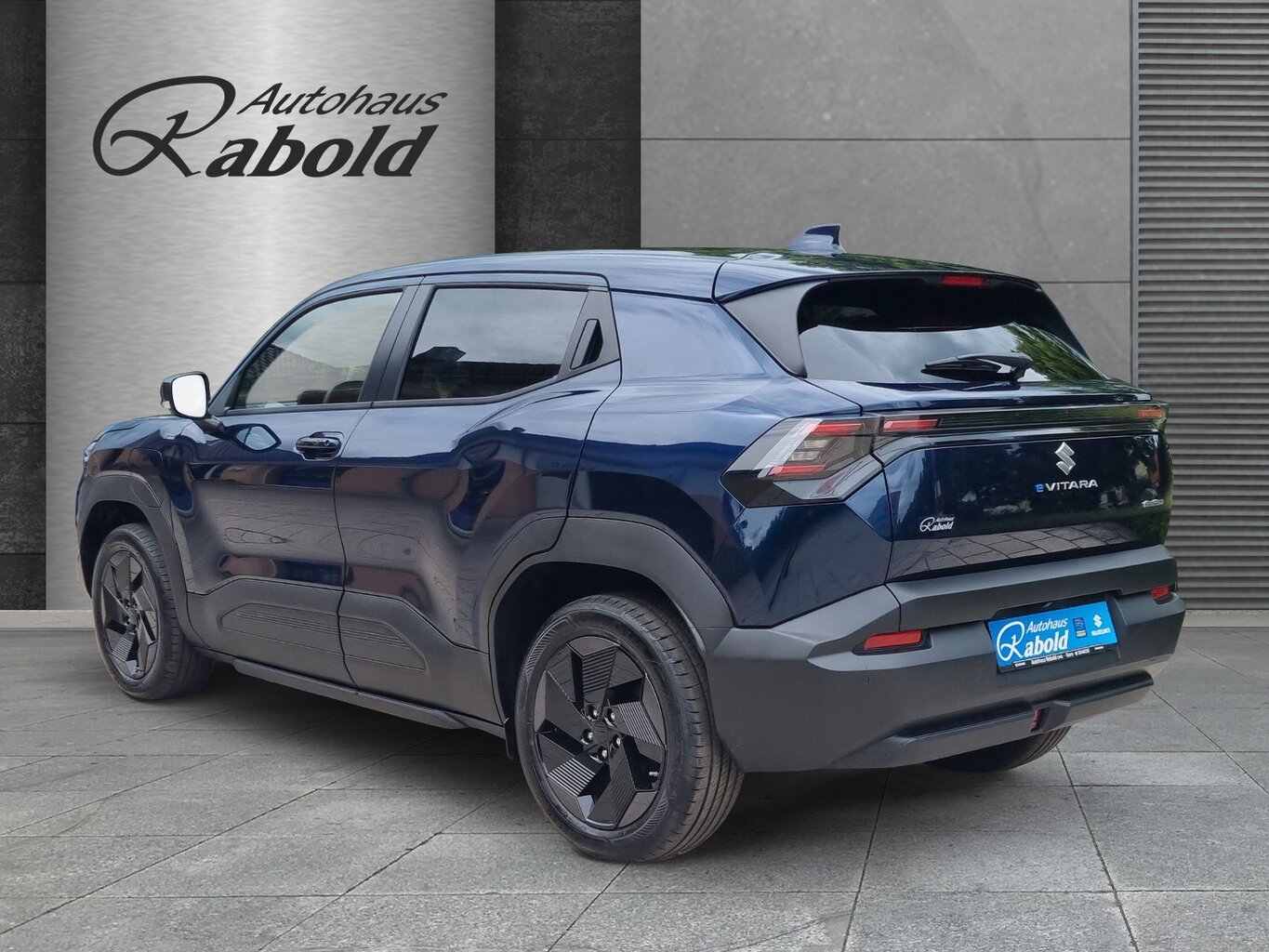 Fahrzeugabbildung Suzuki e VITARA 128 kW eAxle Comfort+ 8 Jahre Garantie...