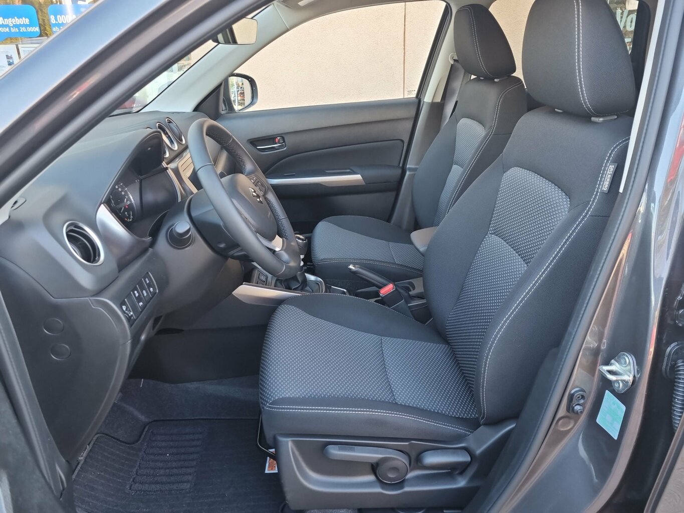 Fahrzeugabbildung Suzuki Vitara 1.4 Comfort Hybrid *LED* *Navi*