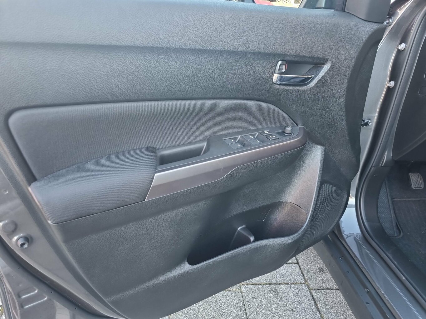 Fahrzeugabbildung Suzuki Vitara 1.4 Comfort Hybrid *LED* *Navi*